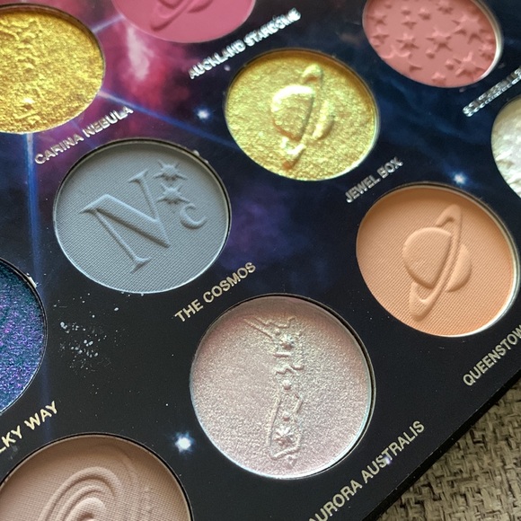 NIB Nomad New Zealand Stargazing Palette - Picture 4 of 10